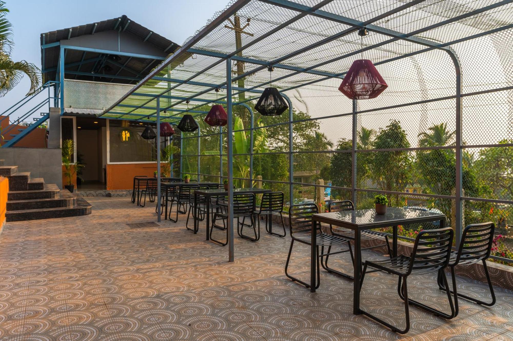 The Hosteller Goa, Mandrem Zewnętrze zdjęcie